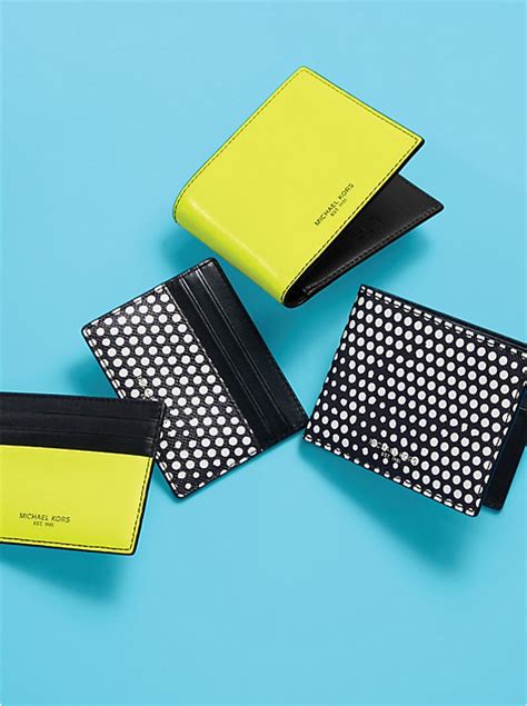 Kent Dot Print Slim Billfold Wallet 